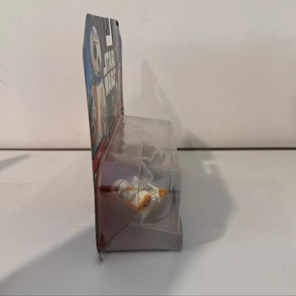 2- Hot Wheels STAR WARS 2 PACK Darth Vader, Leia, BB-8, Poe Dameron NIB B10 SHIPS FREE