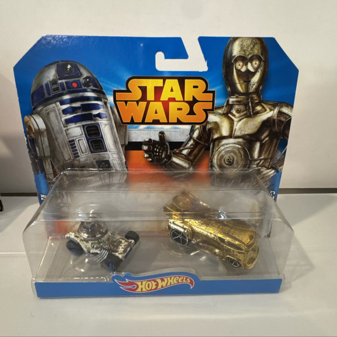 2-Star Wars Hot Wheels (2014) 2 Packs Rey, Flamethrower, R2-D2, C-3P0 B10 FREE SHIPPING