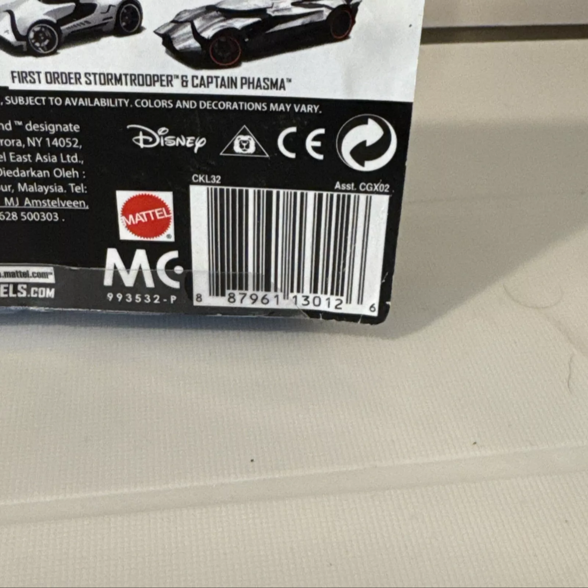 2-Star Wars Hot Wheels (2014) 2 Packs NIB Not Mint Yoda, Han Solo, Chewbacca B10 FREE SHIPPING