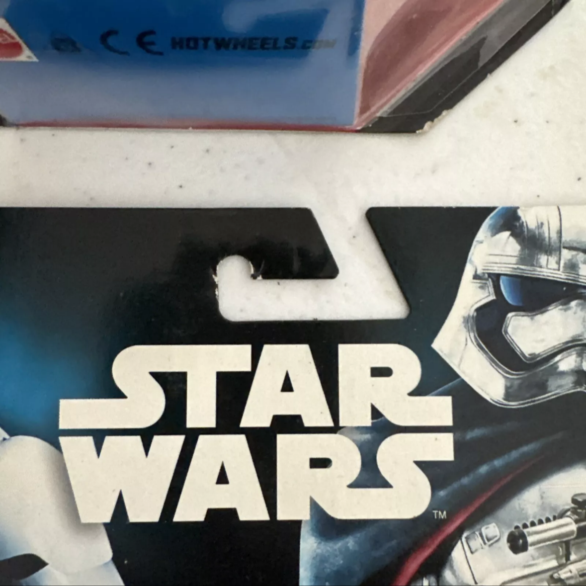 Star Wars Hot Wheels Storm Trooper vs. Captain Phasma Character Toy 2-Pack B10 FREE SHIPPING