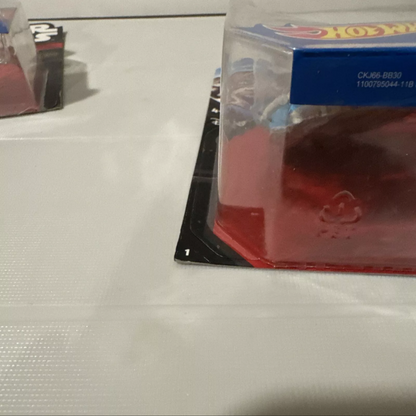 2-Star Wars Hot Wheels Tie Fighter & Millennium Falcon New-B11-FAST FREE SHIPPING