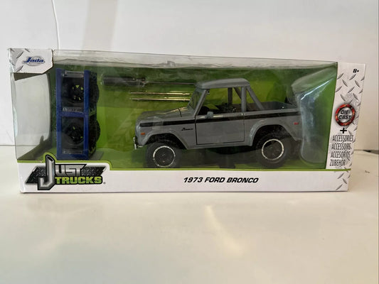 Jada Toys Just Trucks 1:24 1973 Ford Bronco Die-cast Car Grey NEW RUFF BOX SHIPS FREE.