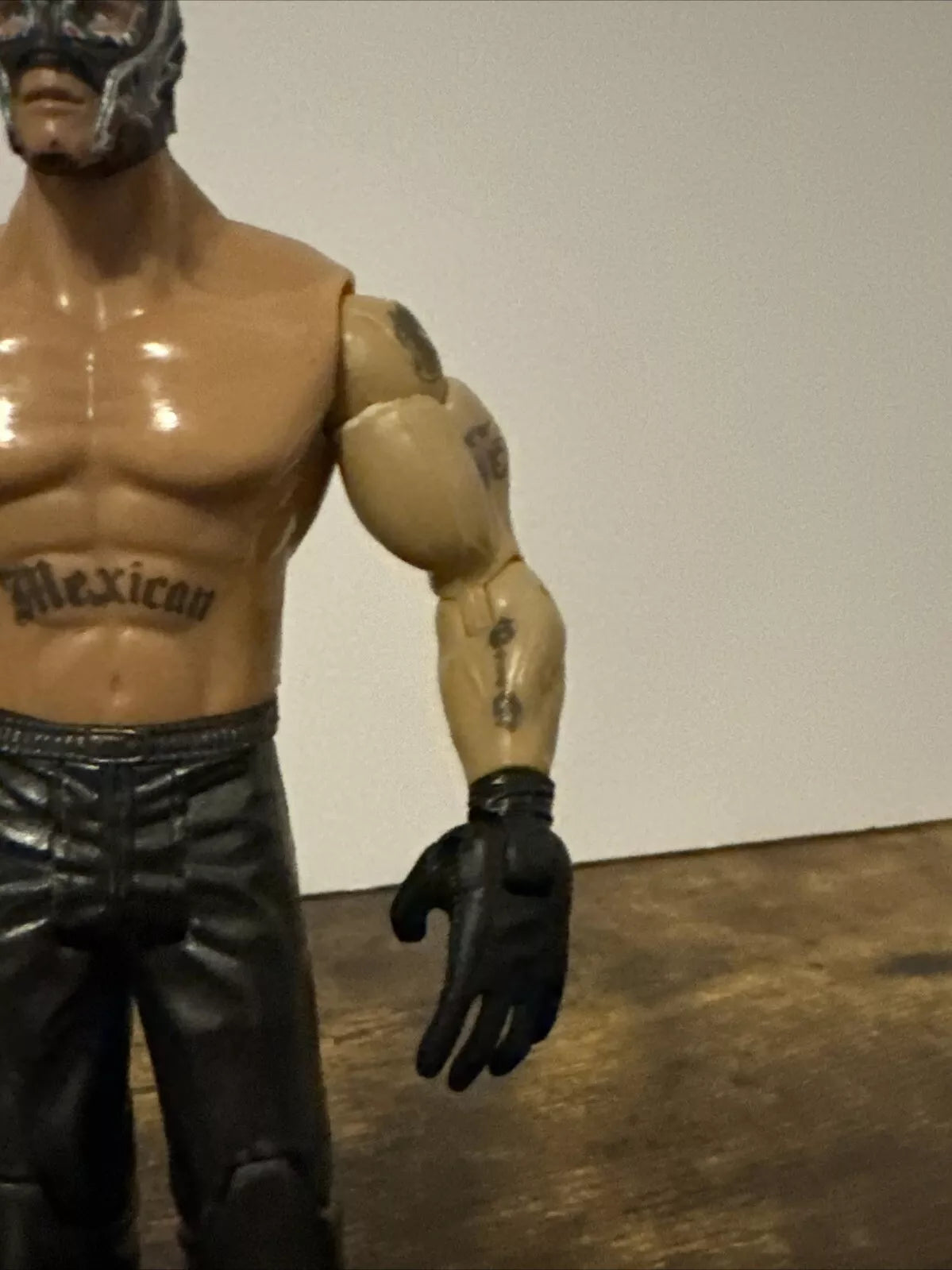 2003 Jakks Pacific WWE Rey Mysterio Action Figure SHIPS FREE