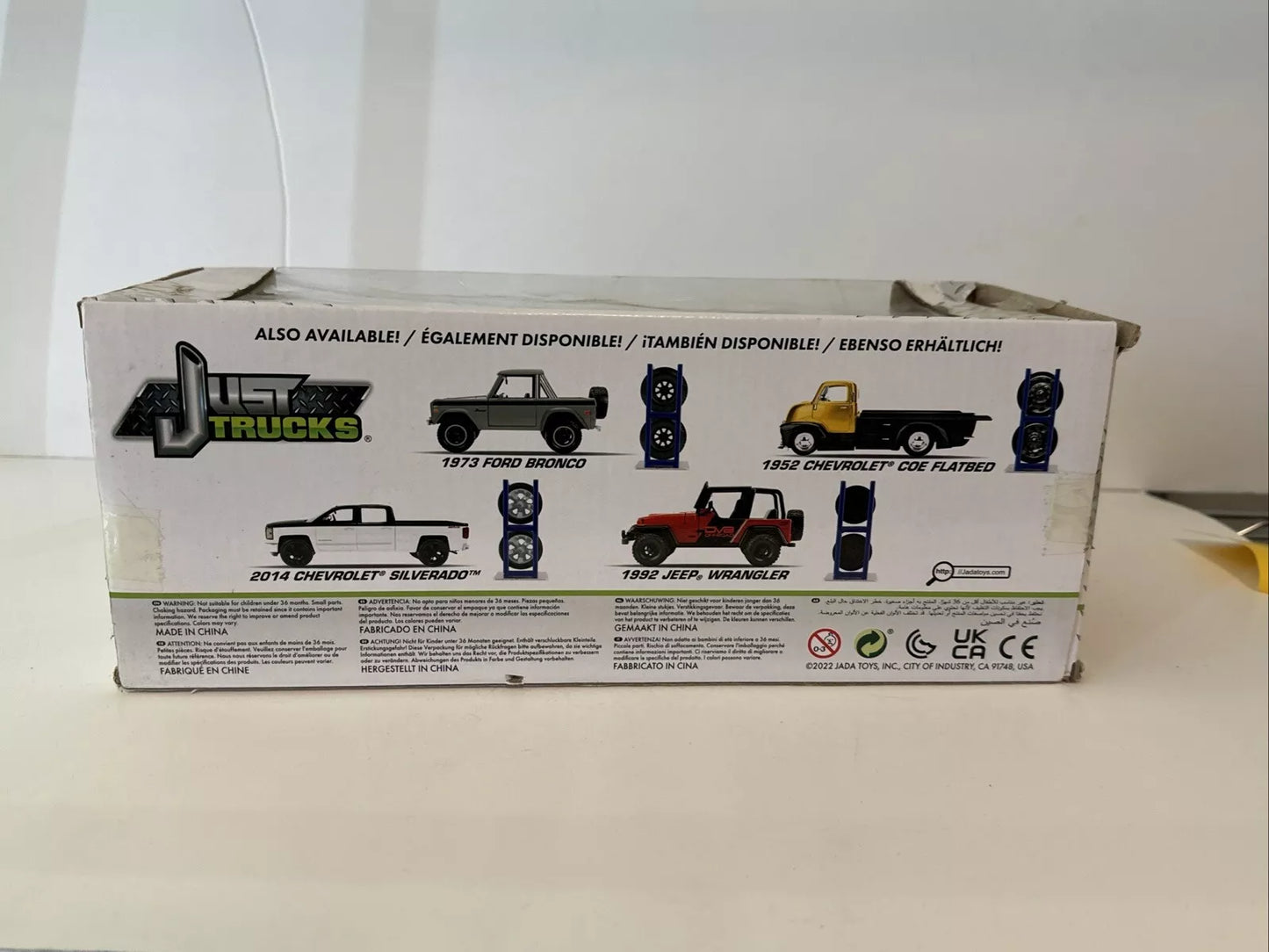 Jada Toys Just Trucks 1:24 1973 Ford Bronco Die-cast Car Grey NEW RUFF BOX SHIPS FREE.