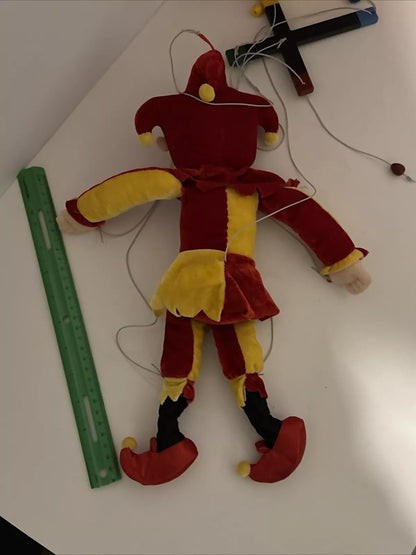 Jester Marionette by The Puppet Company Nice Used Cond W/Box Ships Fast FREE