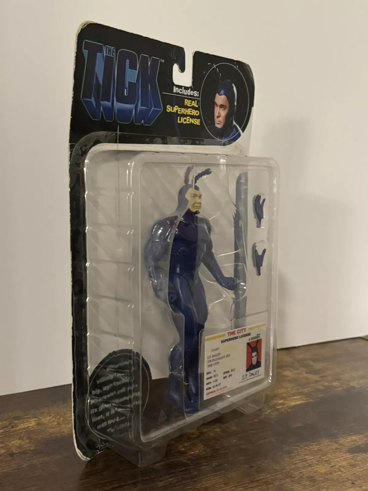 THE TICK with REAL SUPERHERO LICENSE Vintage Toy NIB-SHIPS FREE