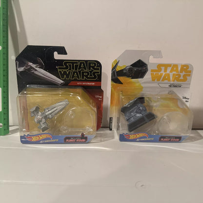 2-Hot Wheels Star Ships SITH INFILTRATOR & Tie Fighter w/ Flight Stand NIB B12 SHIPS FREE