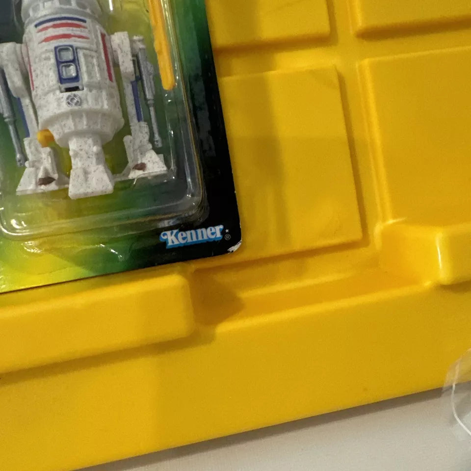 LOT OF 5 Star Wars Power of the Force Leia, R5-D4, Dash, Lando New/Not Mint S4 SHIPS FREE